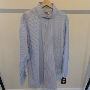 Men’s dress shirt